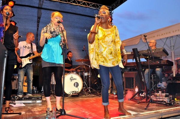 Sharon Phillips   089.jpg